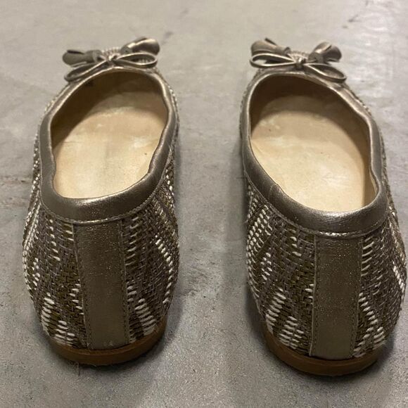 Stuart Weitzman Gold Patterned Ballet Flats Women's Sz 7.5N - Picture 5 of 7